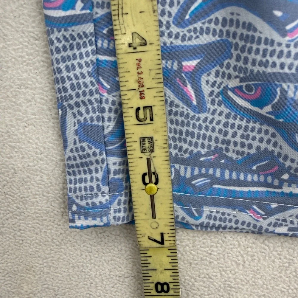 Vineyard Vines Swim Trunks Mens XL Blue Fish Print Performance Stretch Shorts